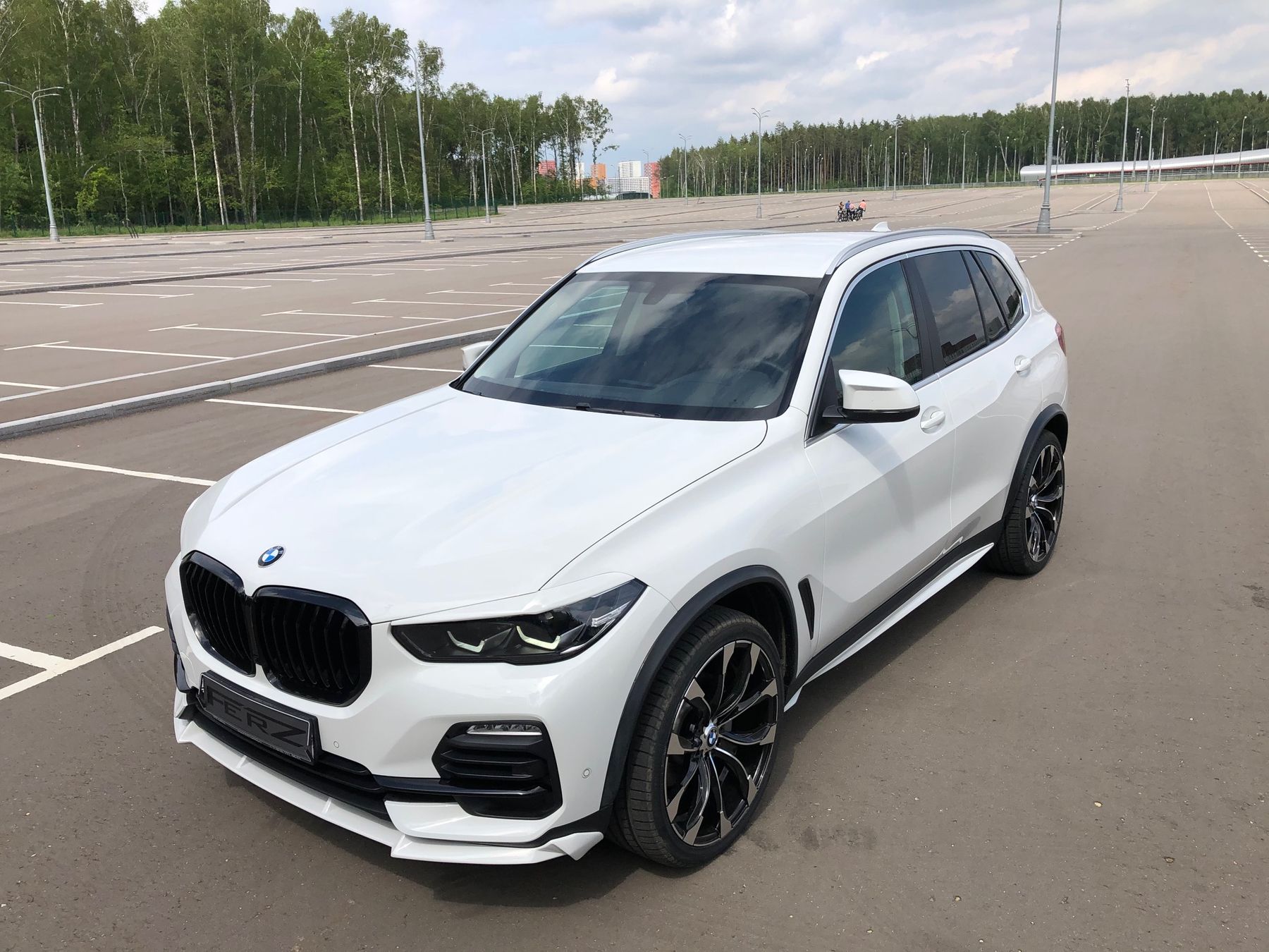 Обвес для BMW X5 g05 от FERZ