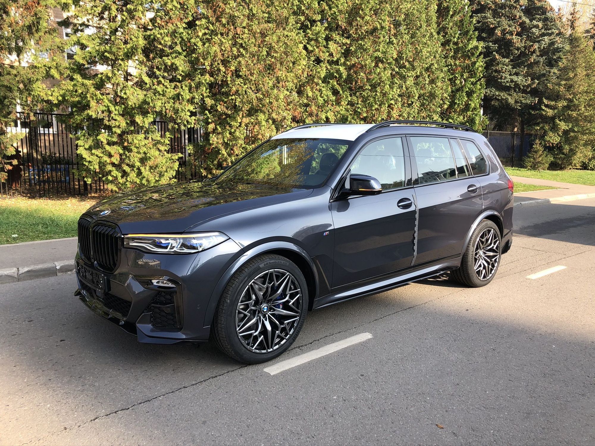 Литые диски для BMW X7 от FERZ