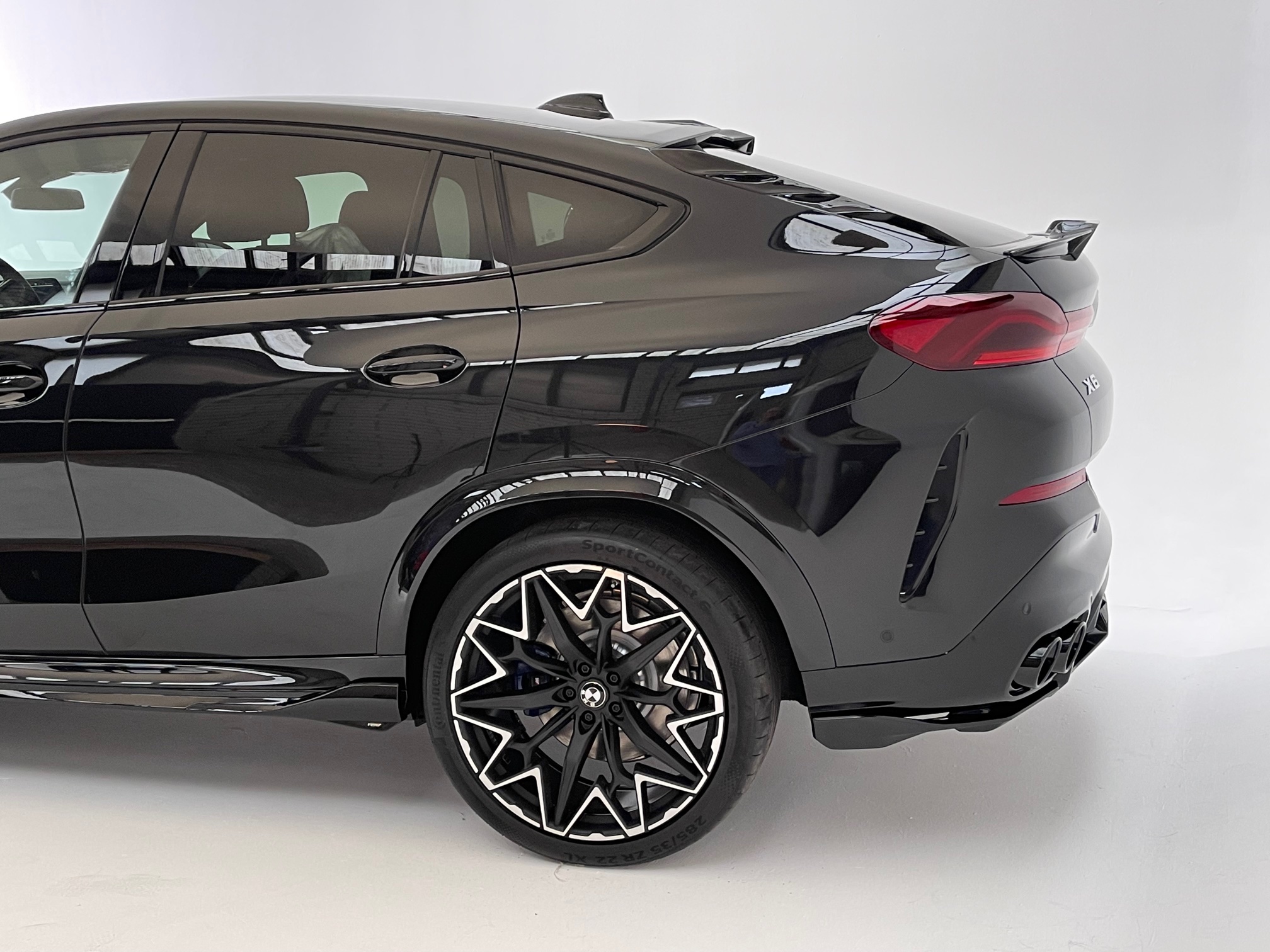 Расширенные арки FERZ для BMW X6 G06