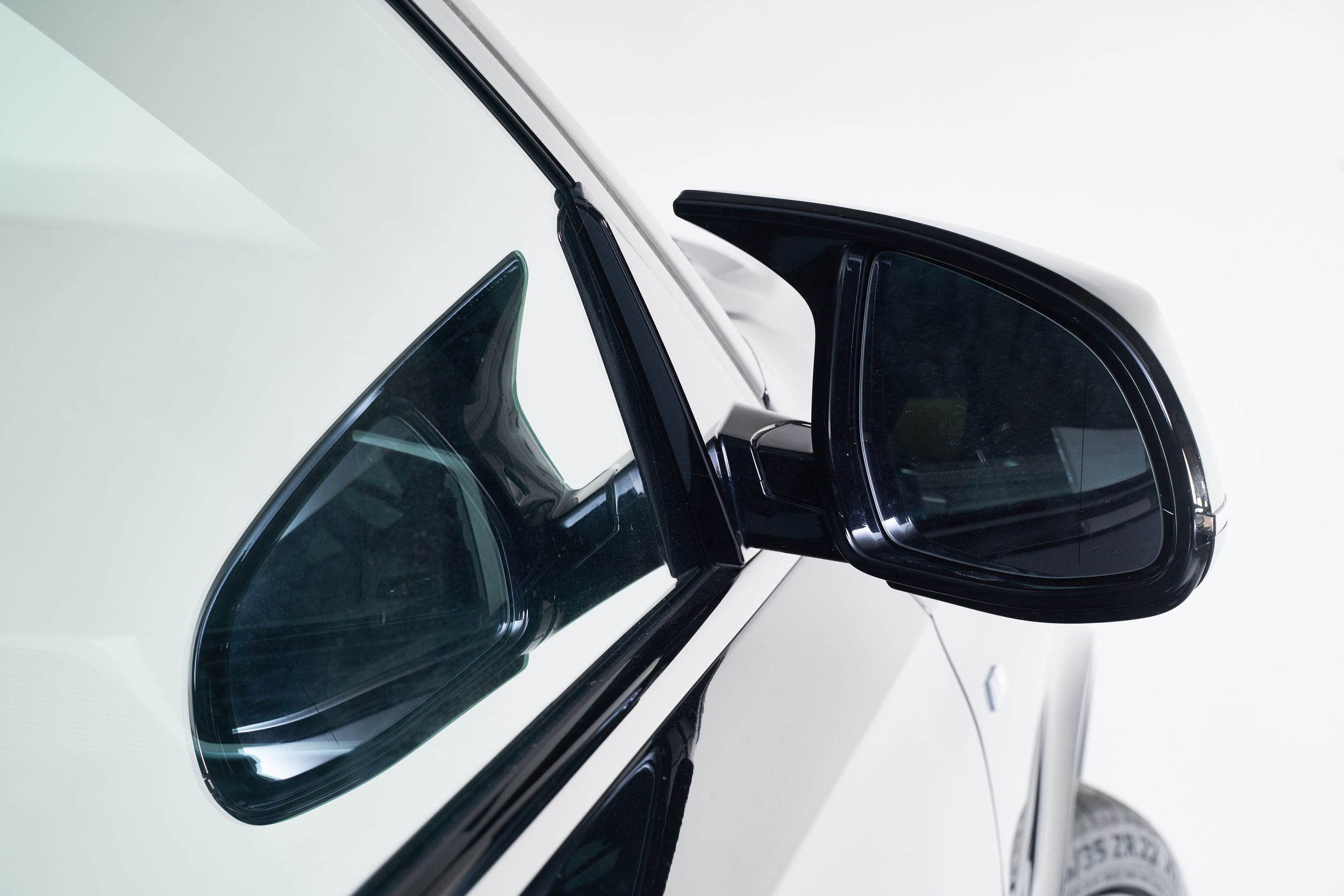 накладки зеркал для BMW X5 G05 FERZ