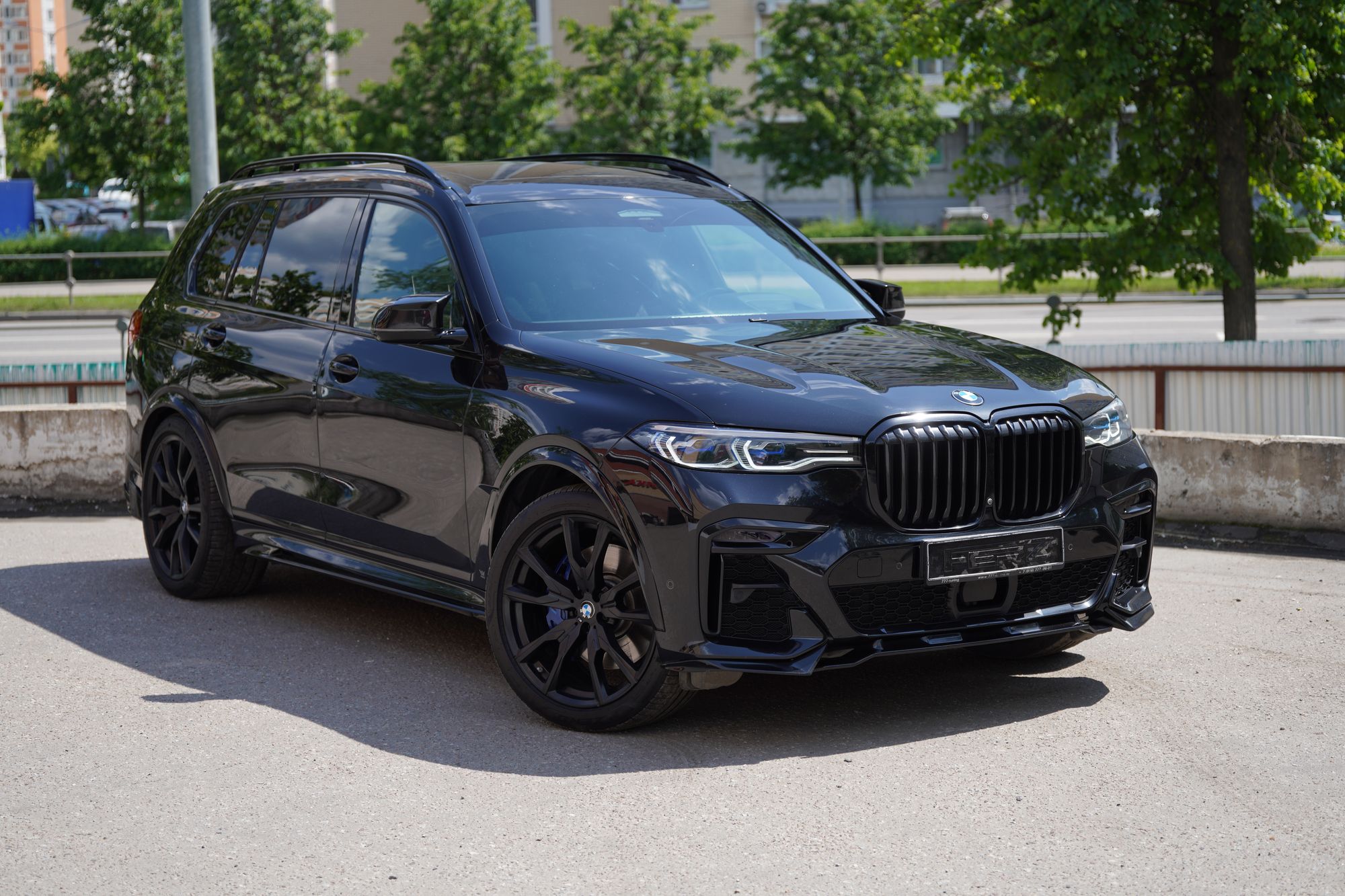 BMW X7 в обвесе FERZ