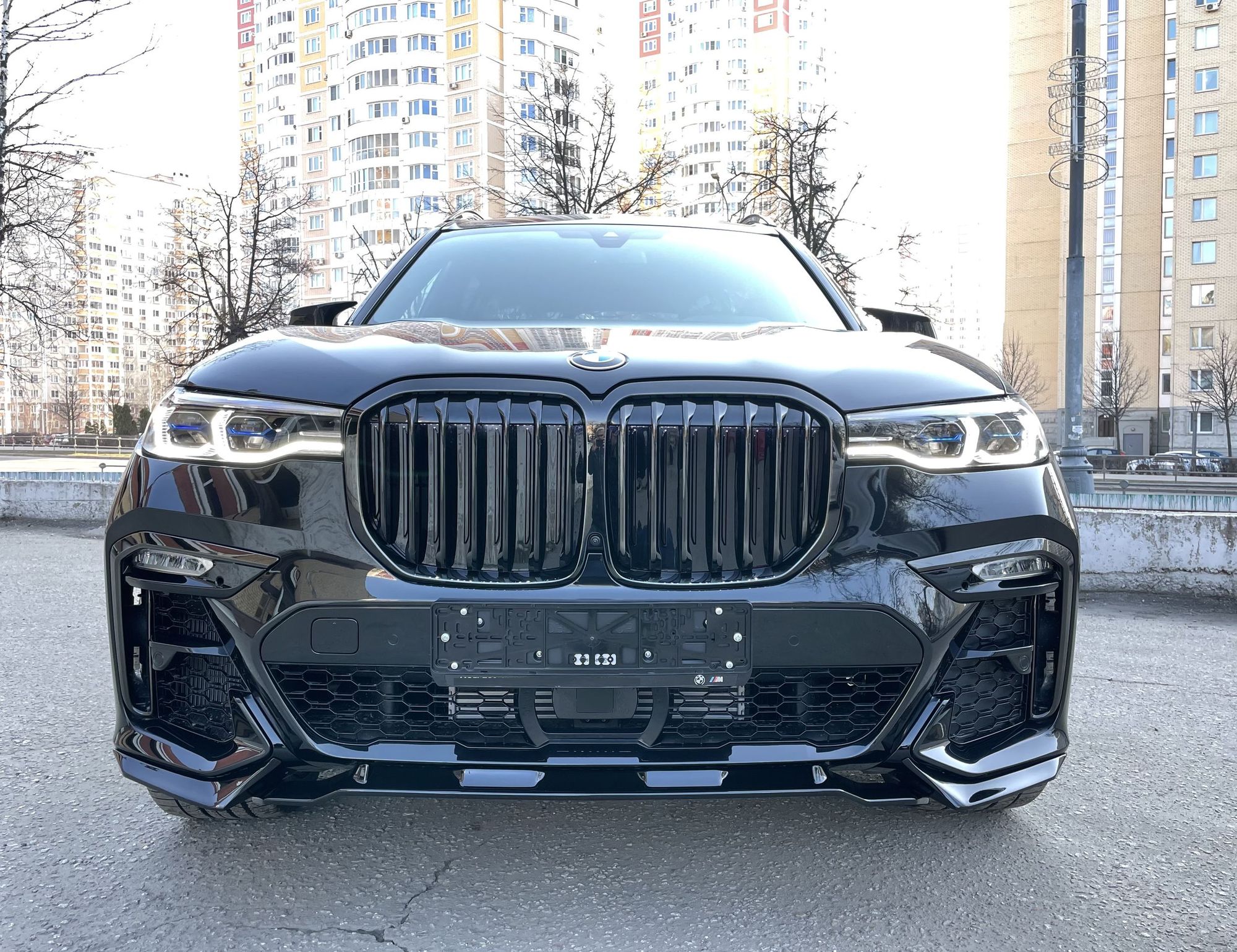 обвес для BMW X7 FERZ