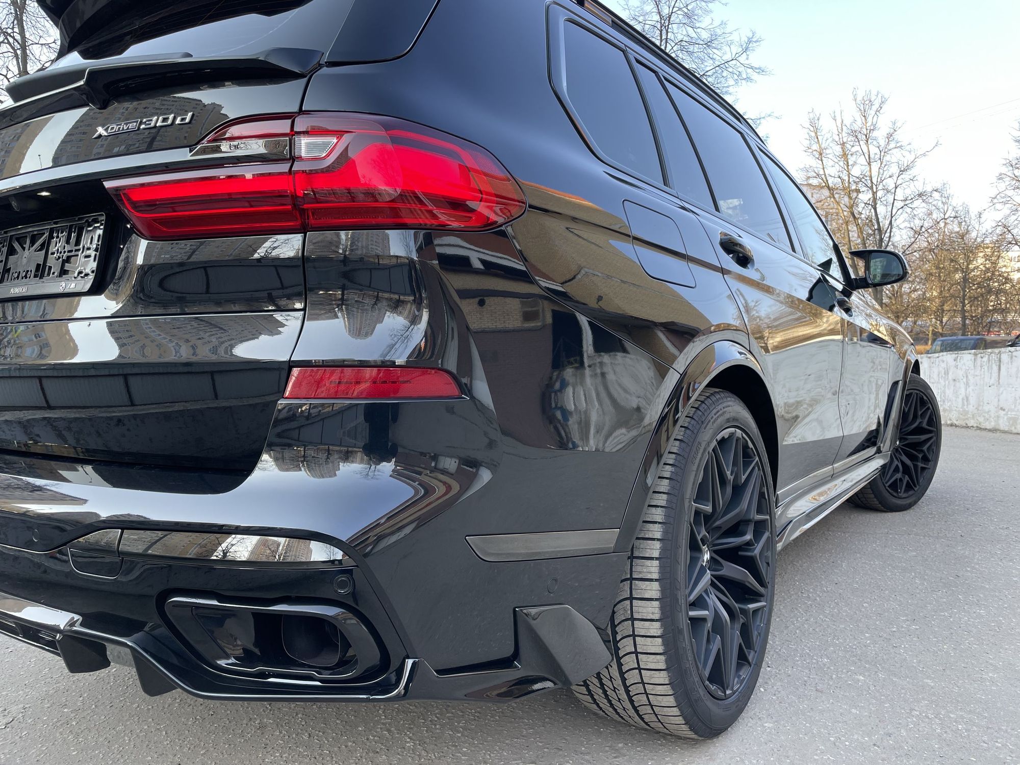 обвес для BMW X7 FERZ