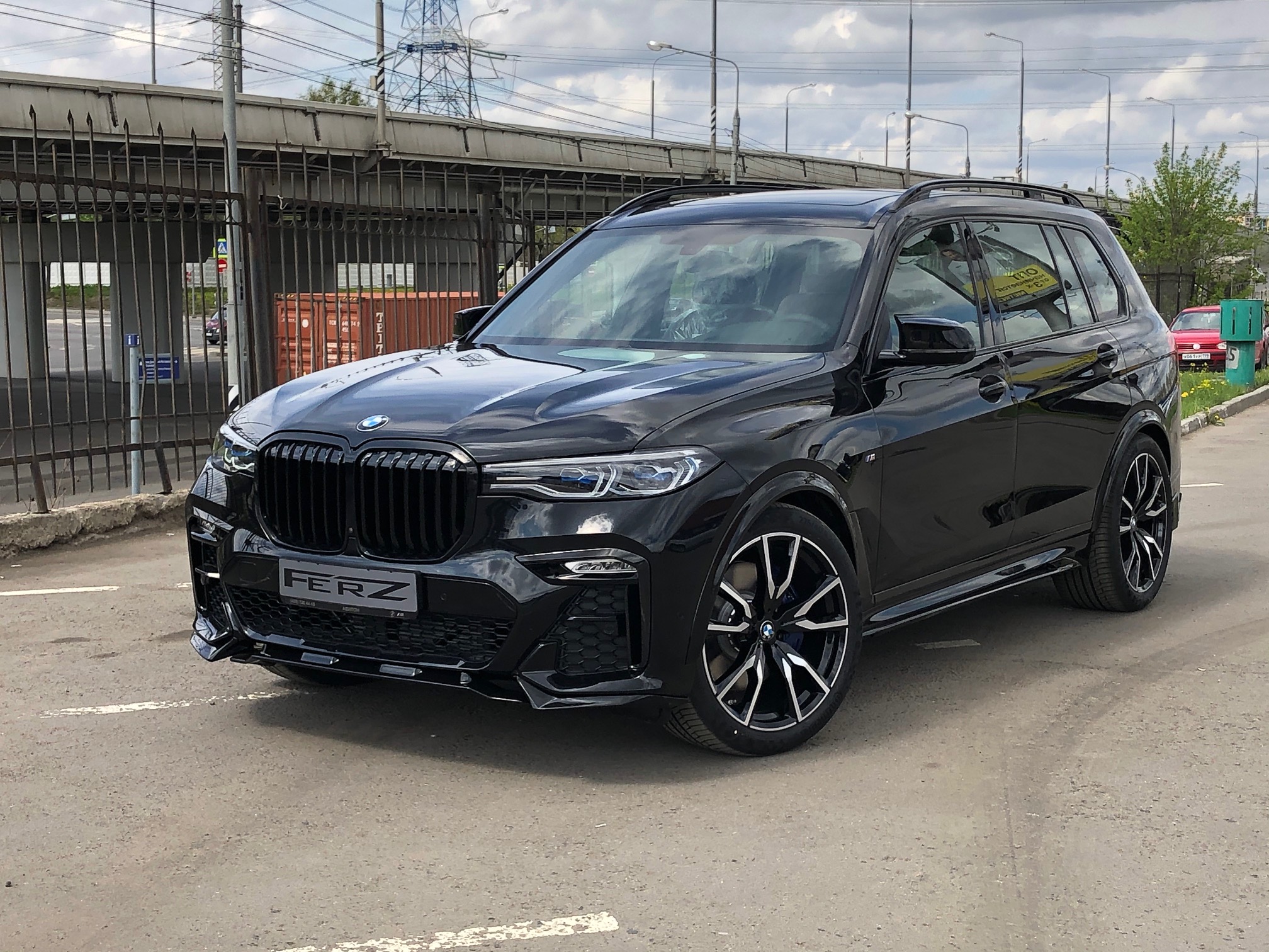 обвес для BMW X7 FERZ