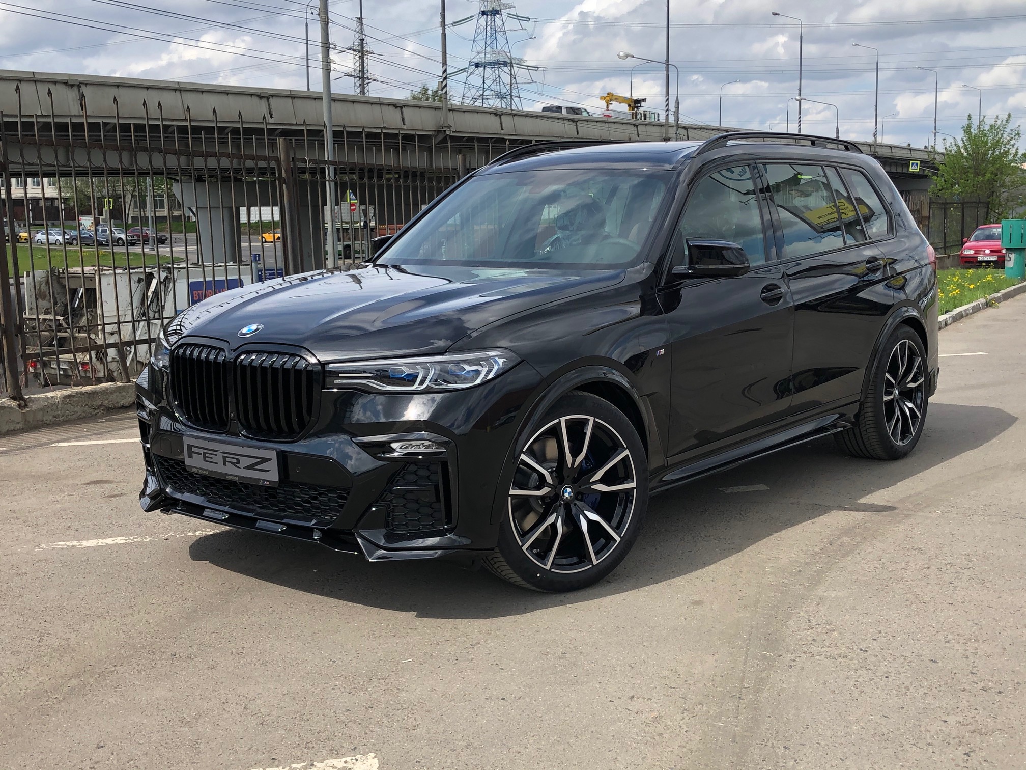 обвес для BMW X7 FERZ