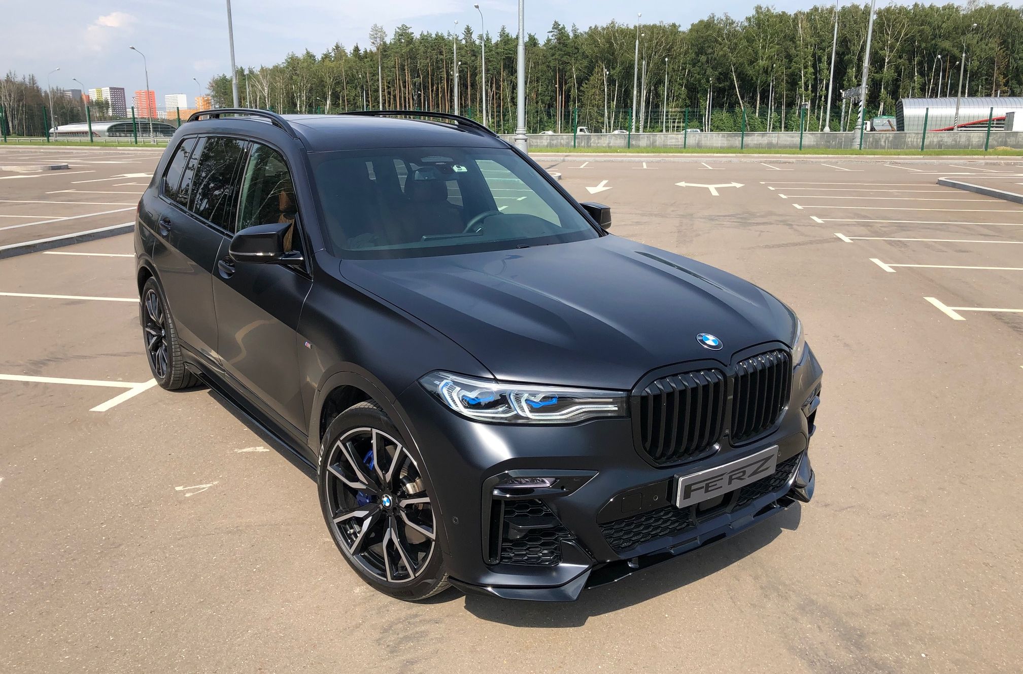 обвес для BMW X7 FERZ