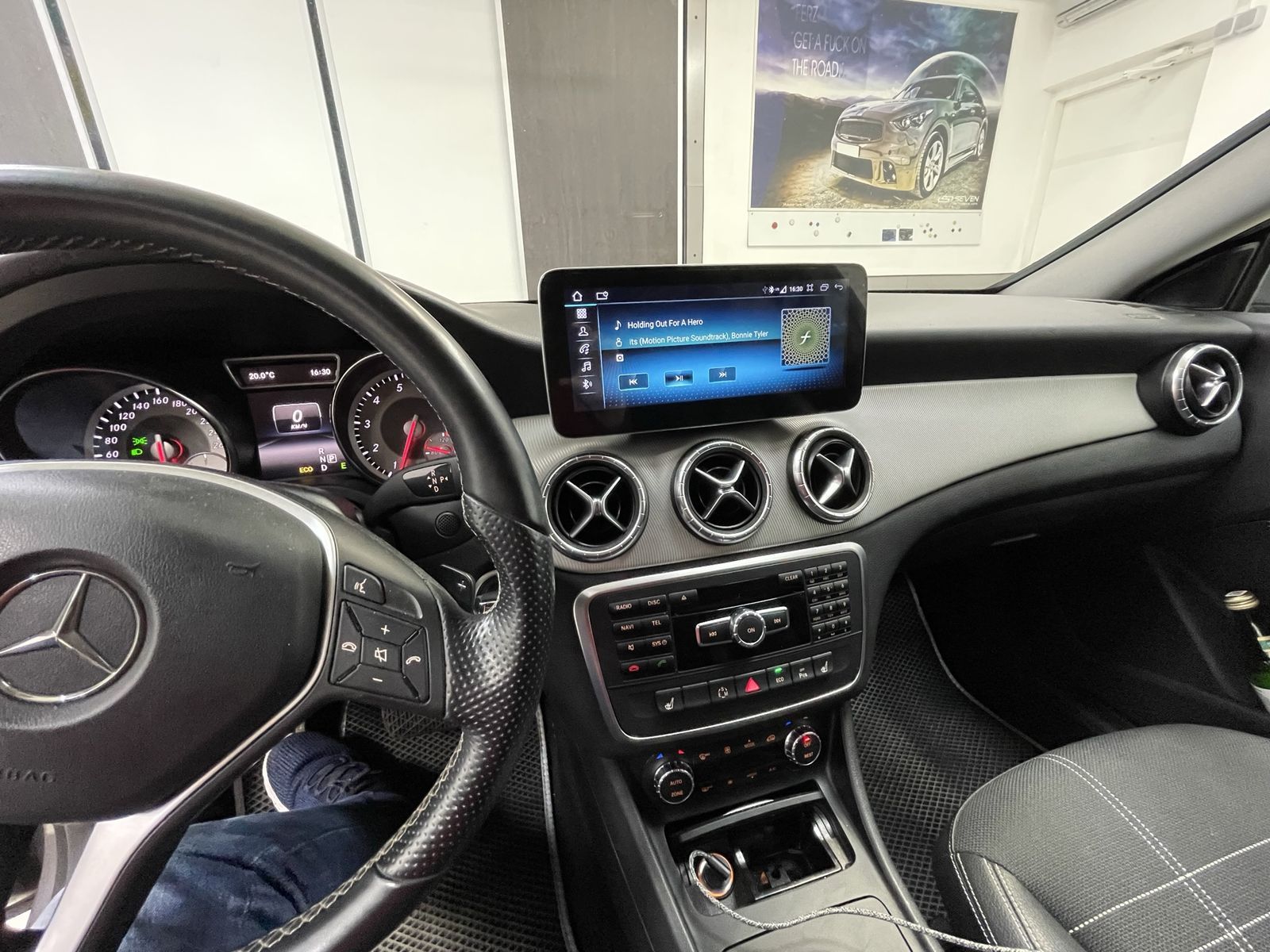Android для Mercedes CLA 2015