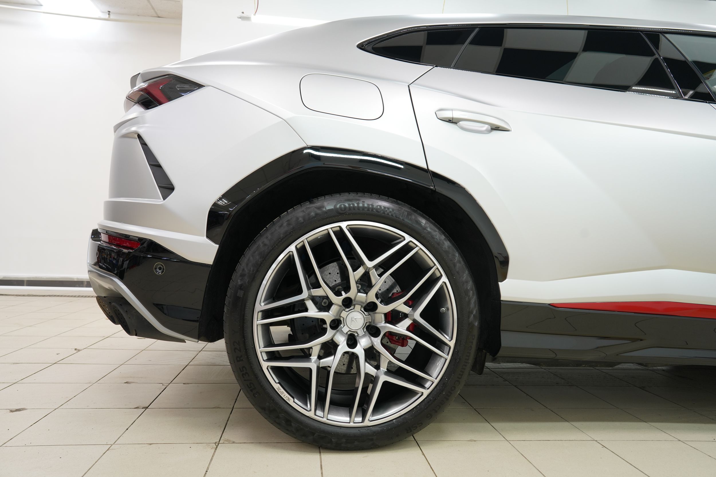 22-ой литой диск для Lamborghini URUS