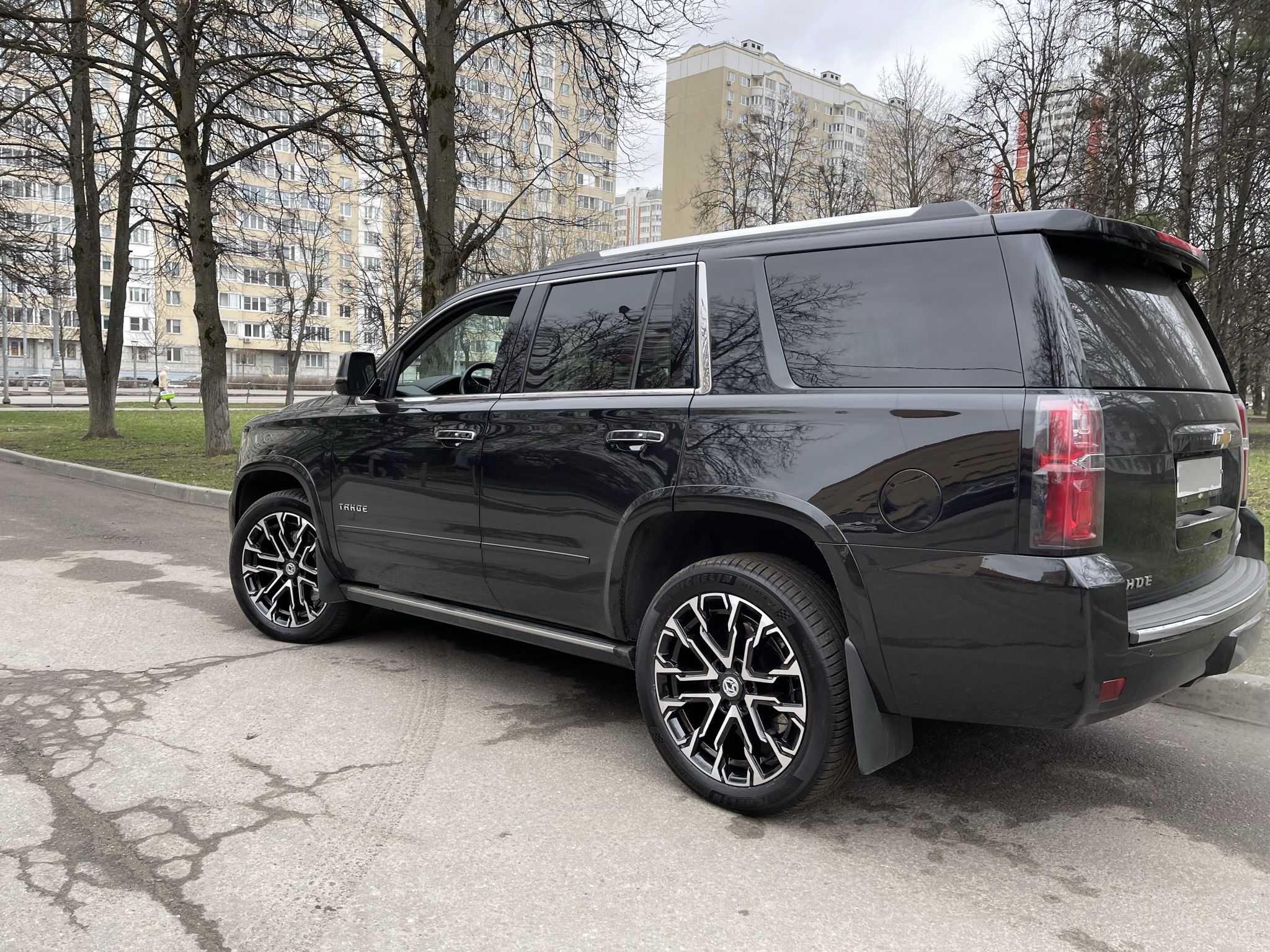 22-ые диски для Chevrolet Tahoe