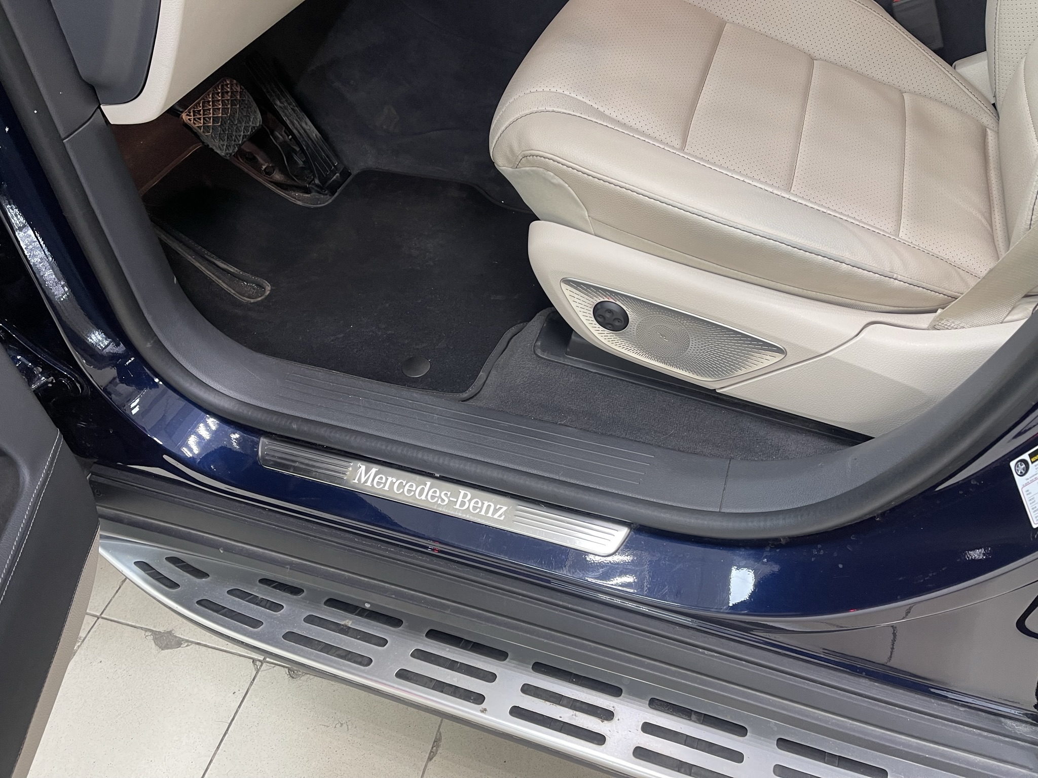 защитные накладки порогов mercedes gls