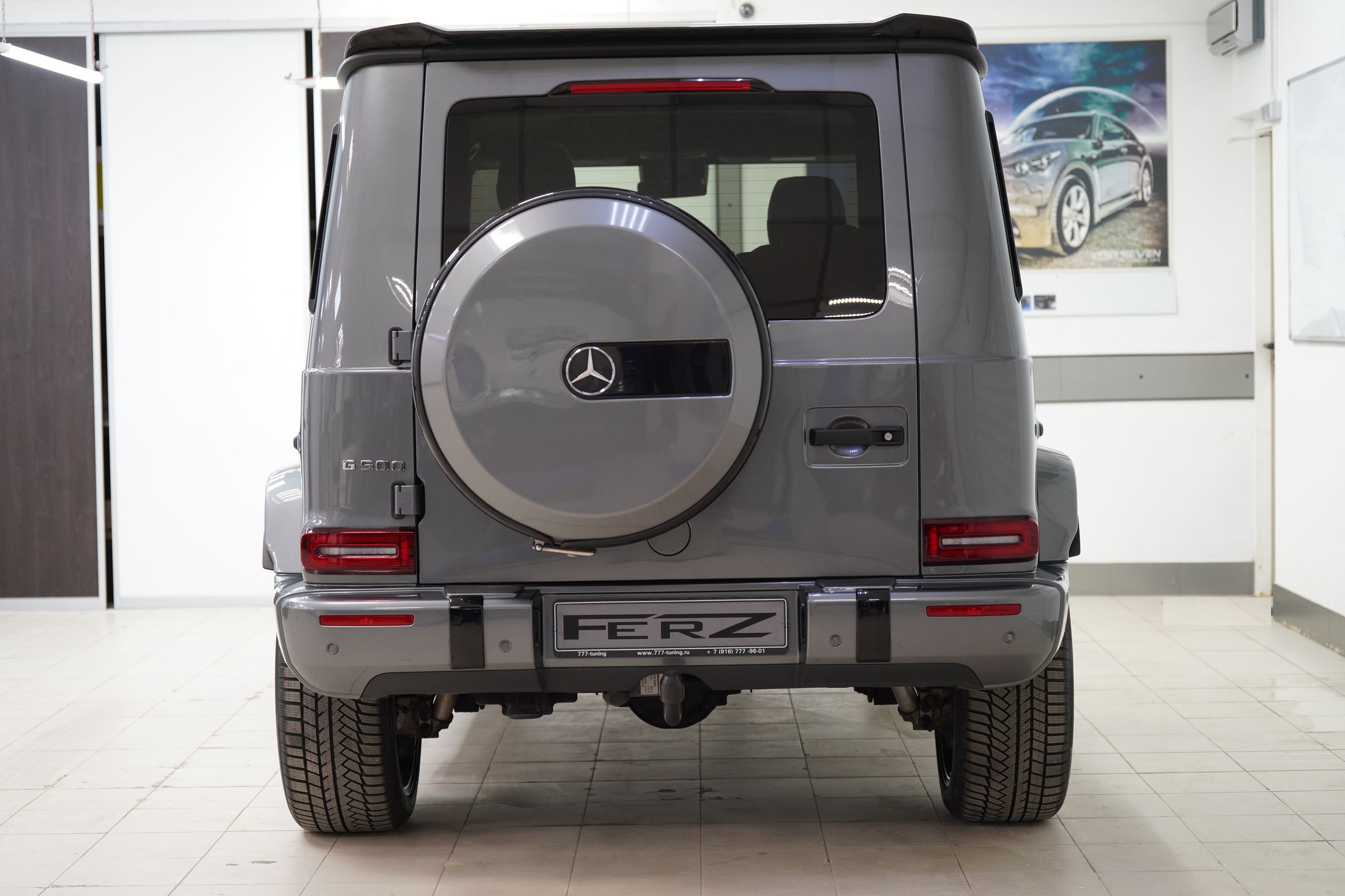 Спойлер крыши FERZ для Mercedes G-class