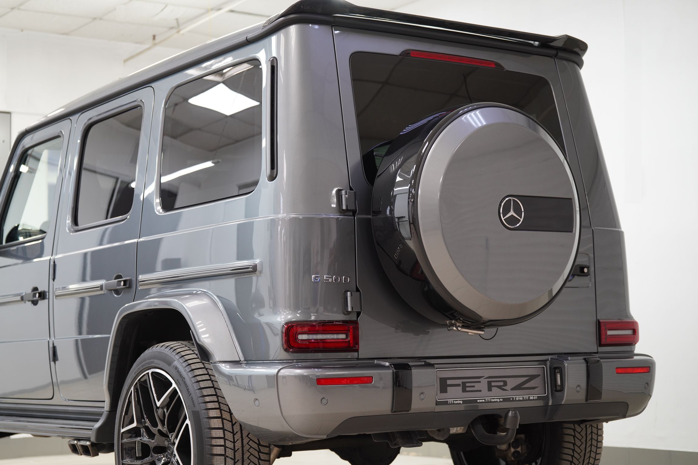 Спойлер крыши FERZ для Mercedes G-class