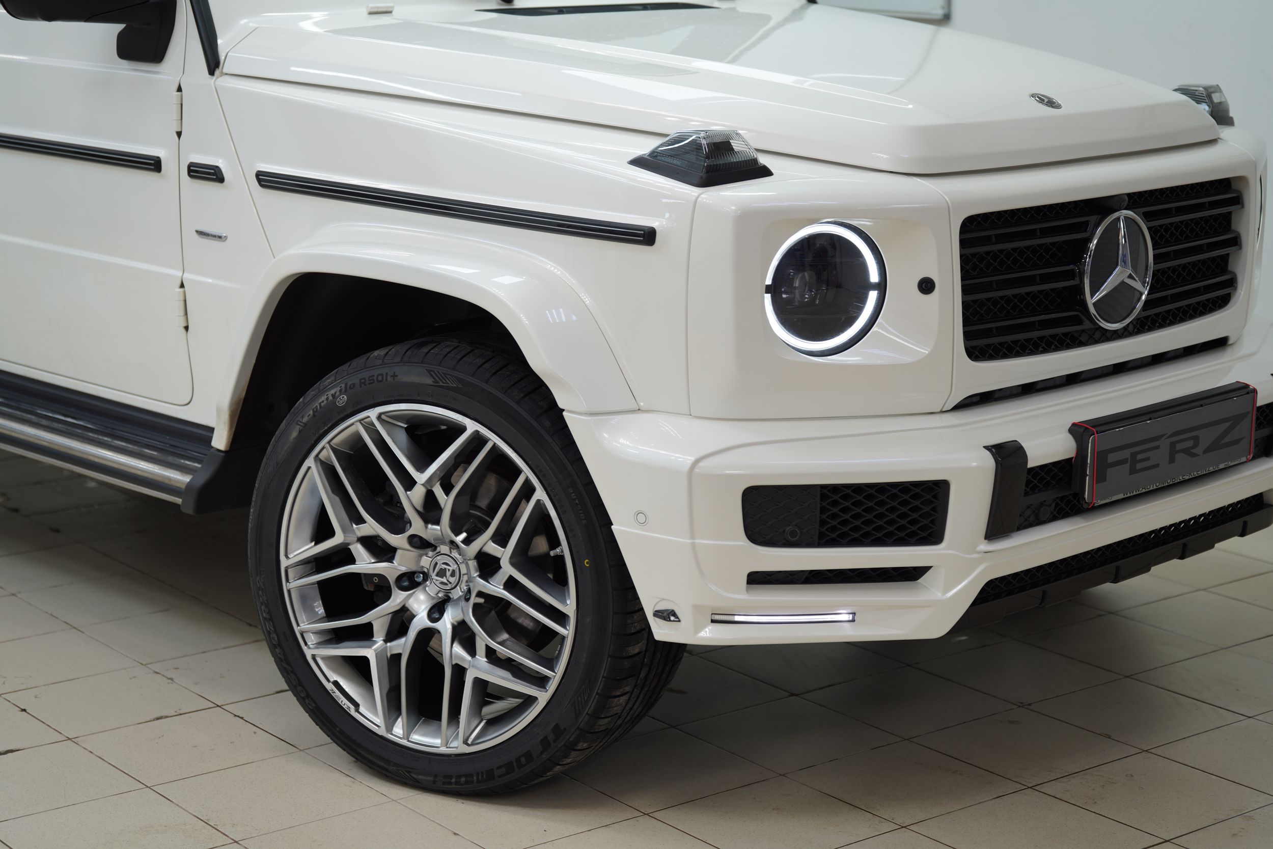 передняя юбка для Mercedes G350